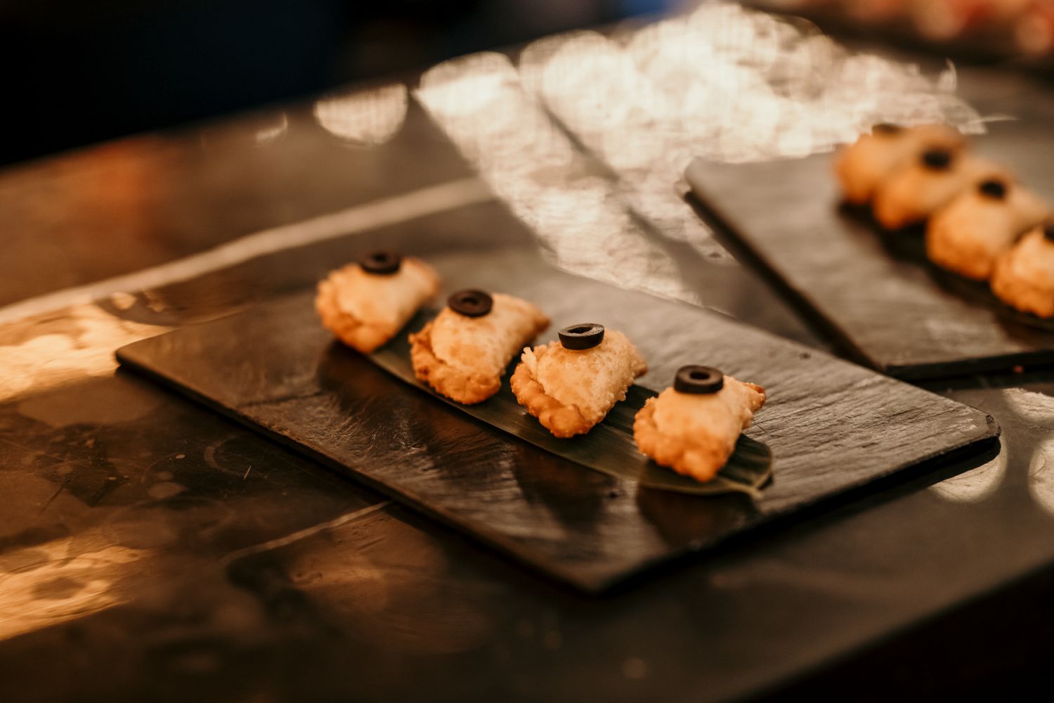 Gran Hotel Casino Extremadura, lujo y buena mesa con el sello de Nazario Cano 5 Bar Rojo