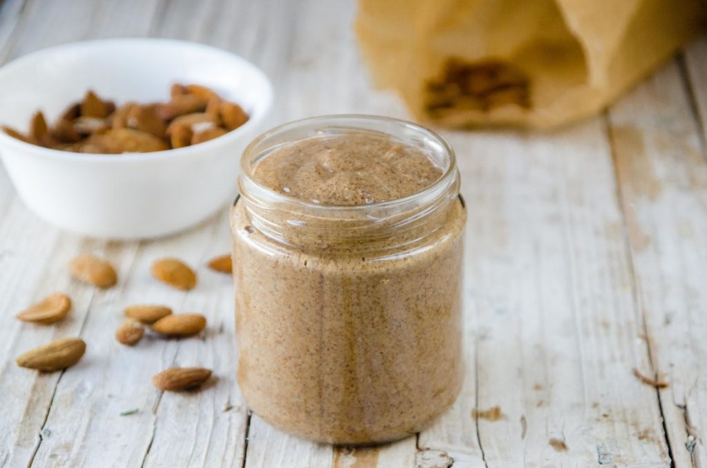 ¿Quieres perder peso incluyendo mantequilla de almendras?