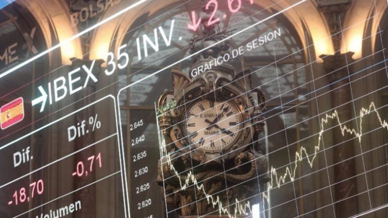 El 37% de las grandes empresas españolas prevé realizar fusiones en el 2021