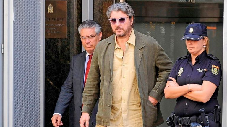 El abogado del exgerente del PP Cristóbal Páez defiende su inocencia en la caja 'b'