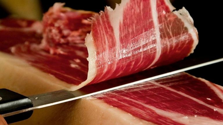 El truco para distinguir un jamón ibérico de uno normal