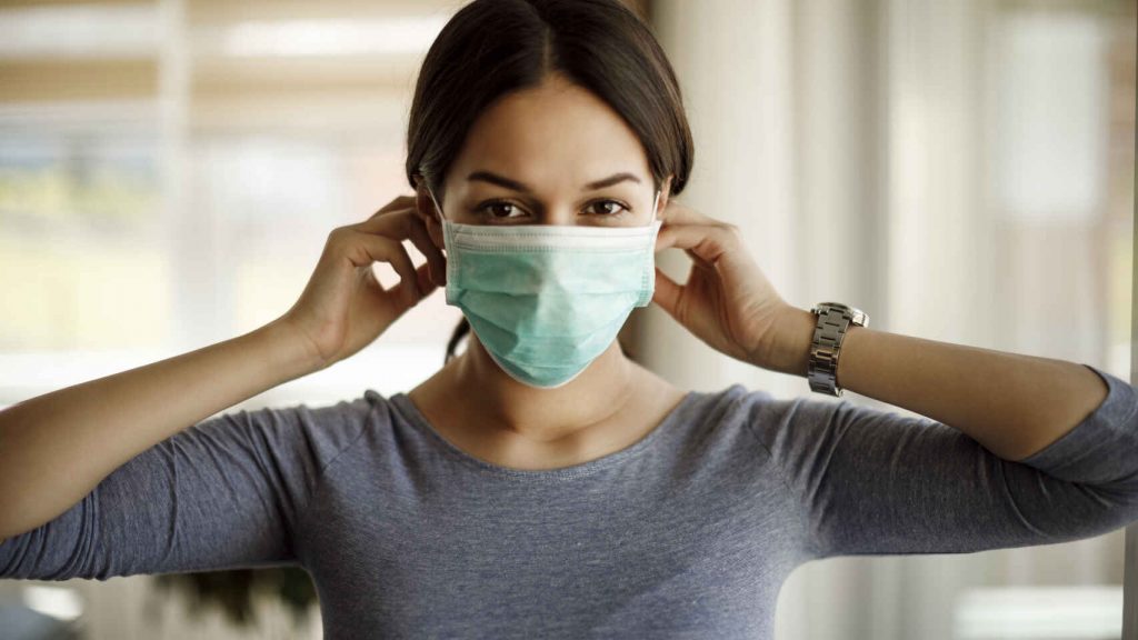 Evita que tu mascarilla te presione la cara