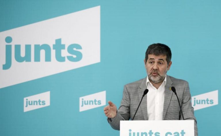 Sectores de Junts empiezan a cuestionar el papel de Sànchez en las negociaciones
