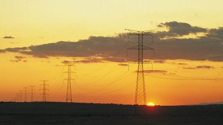 Los días con mayor demanda eléctrica en España se trasladarán a verano antes del 2050
