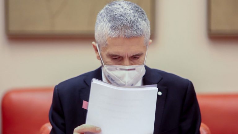 Interior acerca a otros dos presos de ETA