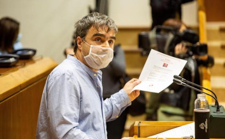 Bildu reprocha al Gobierno vasco haber desistido en la búsqueda del trabajador de Zaldibar