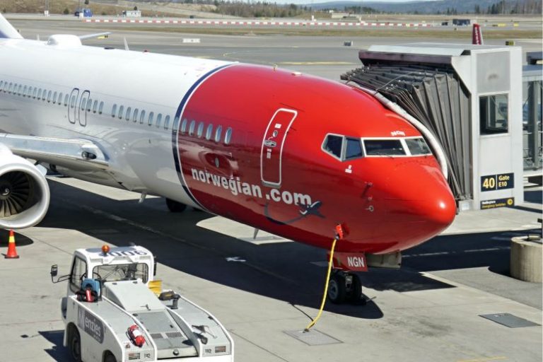 Norwegian cae un 51,07% en Bolsa mientras finaliza su proceso de reestructuración