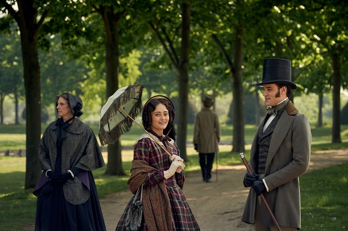 Cuenta con un marco histórico y real