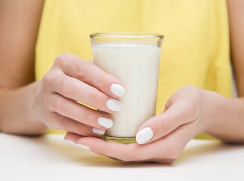 Qué es mejor, leche entera, semidesnatada o desnatada Alimentos que parecen saludables pero no lo son tanto