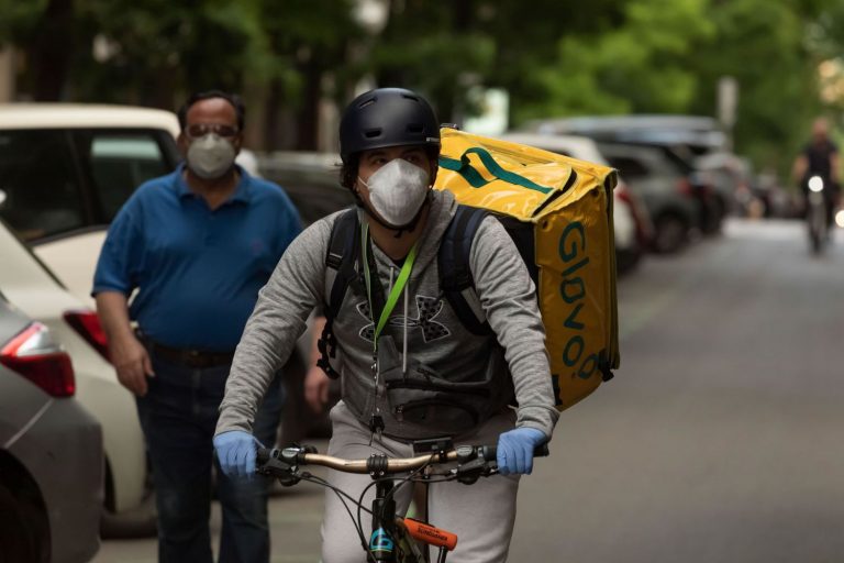 Repartidores convocan manifestaciones para este martes