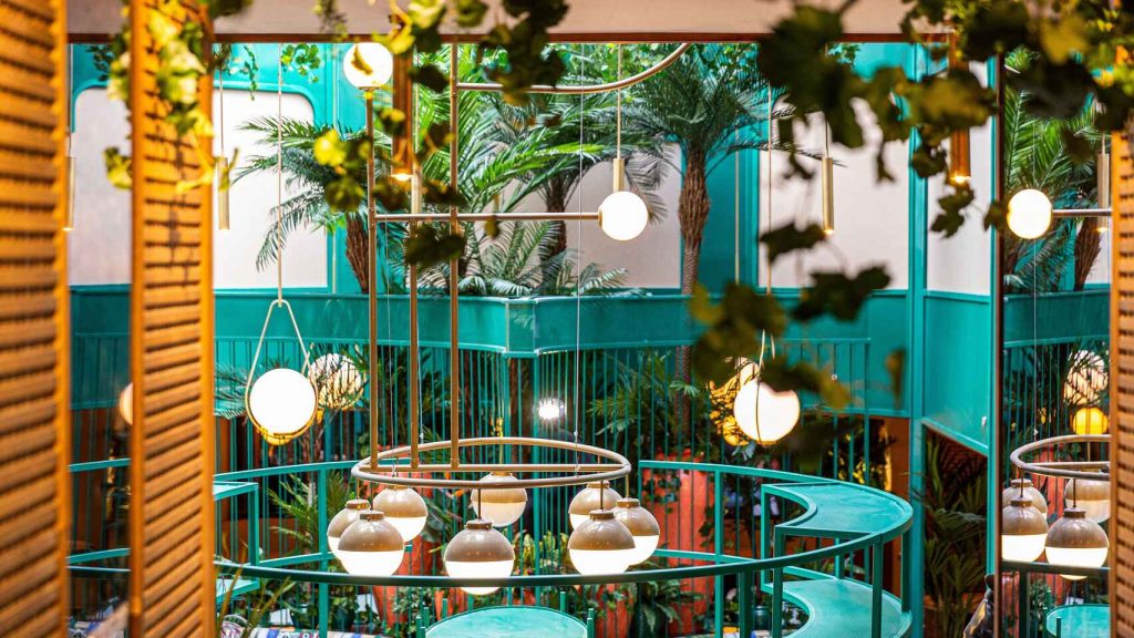 Restaurantes Papúa Colón maría pombo