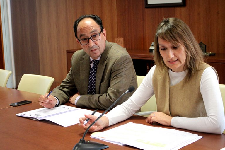 Castilla y León afirma que la situación determinará el próximo curso