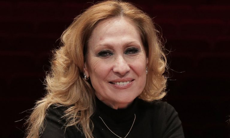 Rosa Benito da la cara y explica por qué decició no ir a la boda de Rocío Carrasco