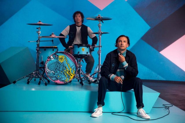 Twenty One Pilots scaled and icy