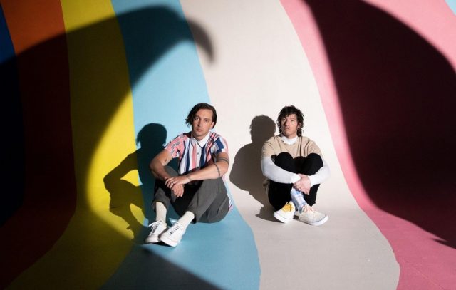 Twenty One Pilots scaled and icy