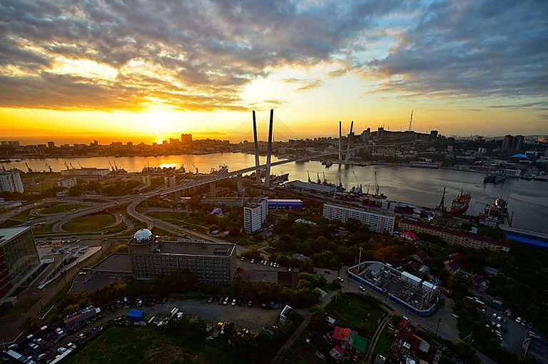Lluís Oliván narra en 'Vladivostok' un 