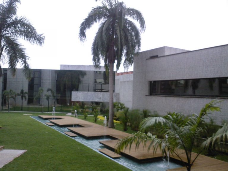 Atento aumenta un 8% sus ingresos en el primer trimestre y mejora sus márgenes