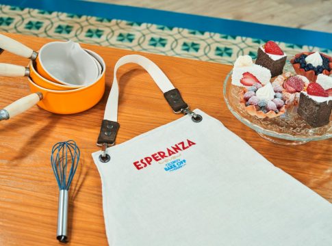 esperanza-aguirre Celebrity Bake Off: famosos que buscan ser los mejores reposteros en Amazon Prime Video