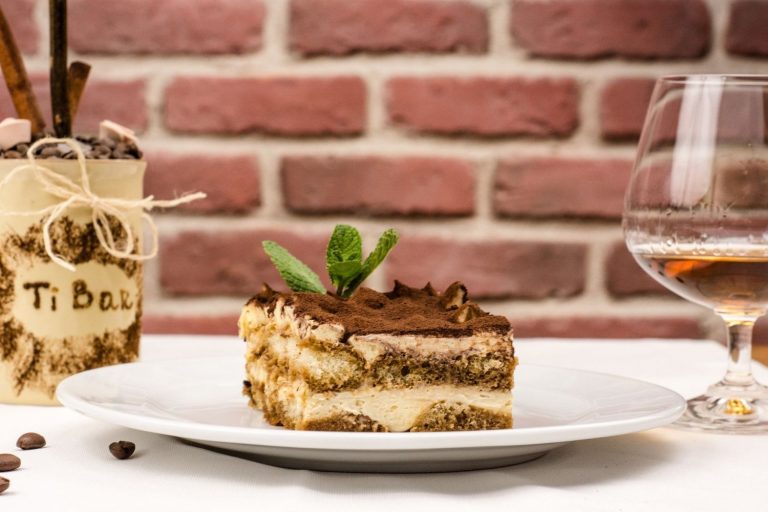 Tiramisú: cómo hacerlo sin café y que quede igual de rico