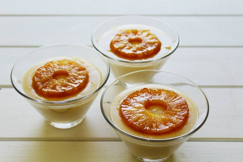 Receta de natillas de coco con piña