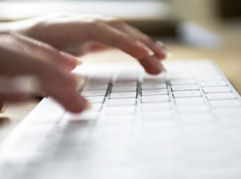 página web por presunta estafa