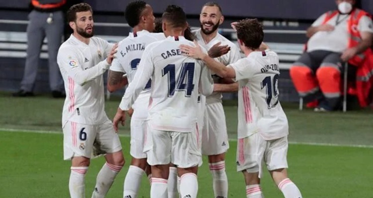 Plantilla transición Real Madrid Florentino Pérez