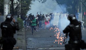 Podemos condena la represión policial y los abusos de DDHH durante las protestas en Colombia