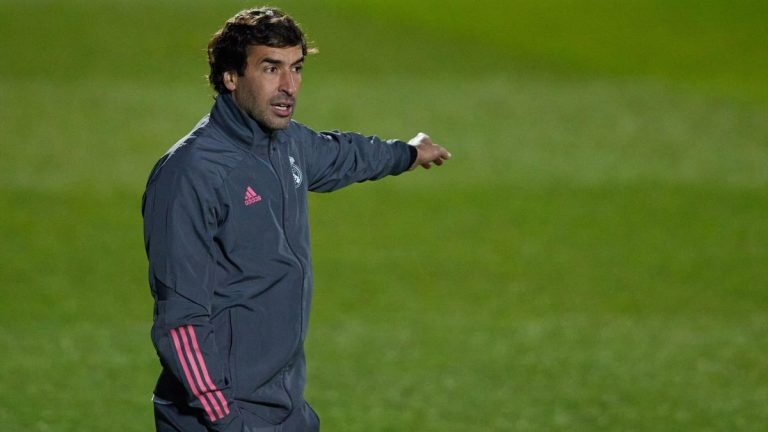 Raúl González: las estrictas normas a sus jugadores que lo hacen mejor entrenador