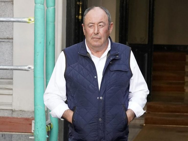 'El Chatarrero' se pronuncia tras los rumores de reconciliación con Ágatha Ruiz de la Prada