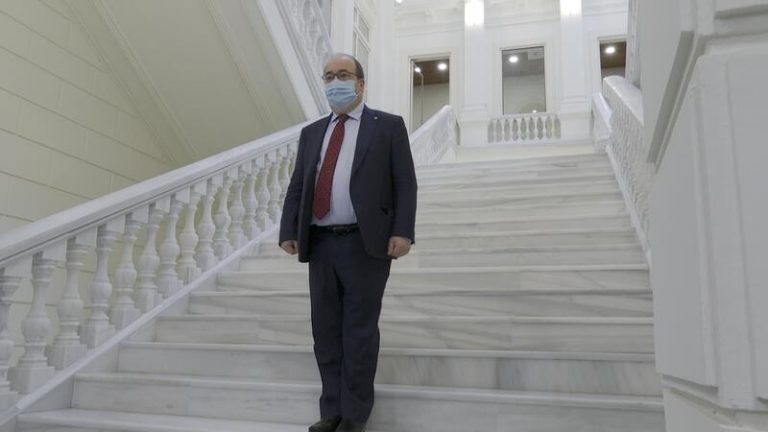 Iceta desliza que los indultos a los líderes del 'procés' estarán listos antes de verano