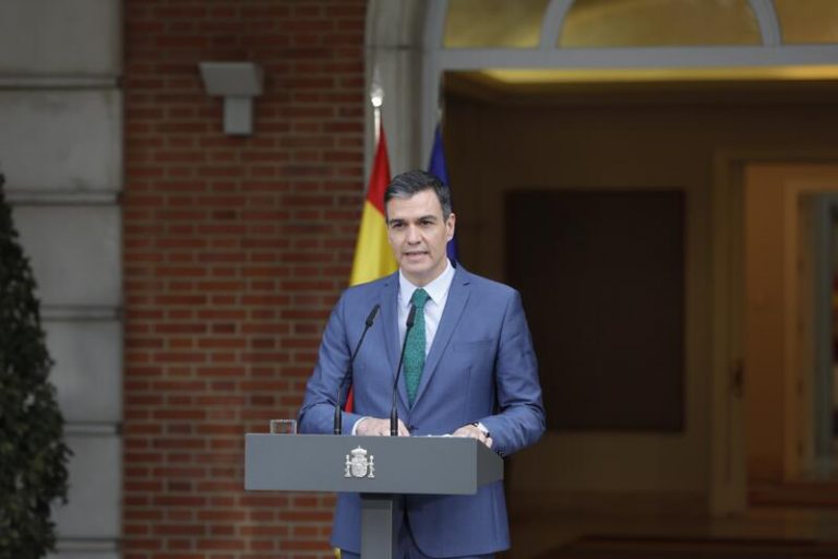 Sánchez felicita a Belarra tras convertirse en la nueva líder de Podemos