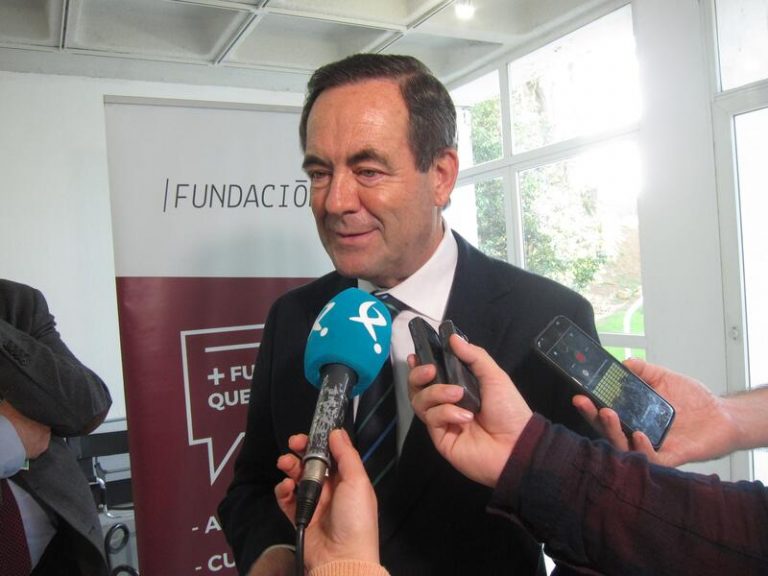 Bono apoya los indultos, aunque cree que hay muchas posibilidades de que salga mal