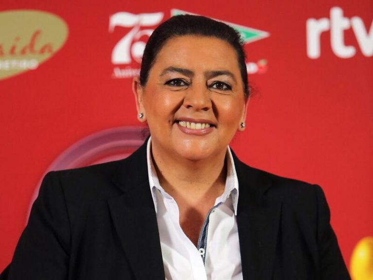 María del Monte entra en directo para despedirse de Mila Ximénez