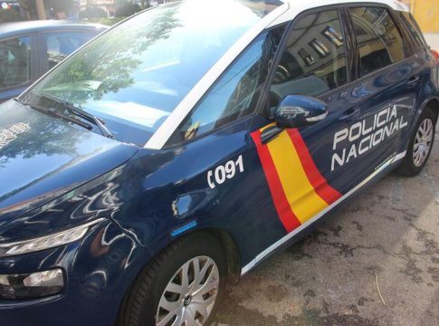 La Policía detiene a un hombre por matar a su hijo tras una discusión en Valencia La Policía detiene a un hombre por matar a su hijo tras una discusión en Valencia