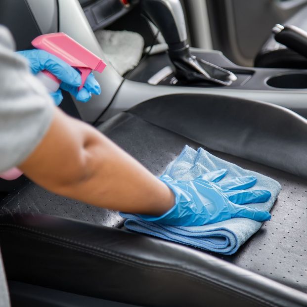 Cómo hacer que tu coche siempre huela bien 3 Combatir la humedad