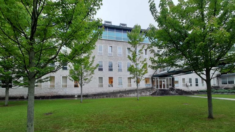 Absuelto un fotógrafo acusado de abuso sexual a una menor en Cantabria