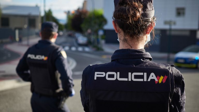 Detenido en Orense un hombre por estafa que se hacía pasar por odontólogo