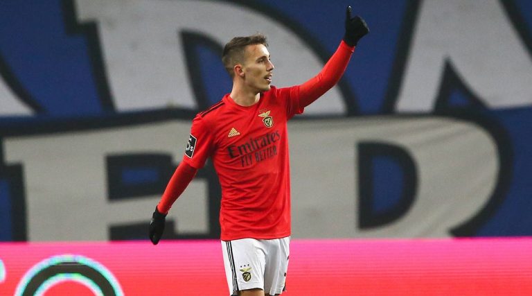 Este es el equipo que le va a robar al Barcelona el fichaje de Grimaldo