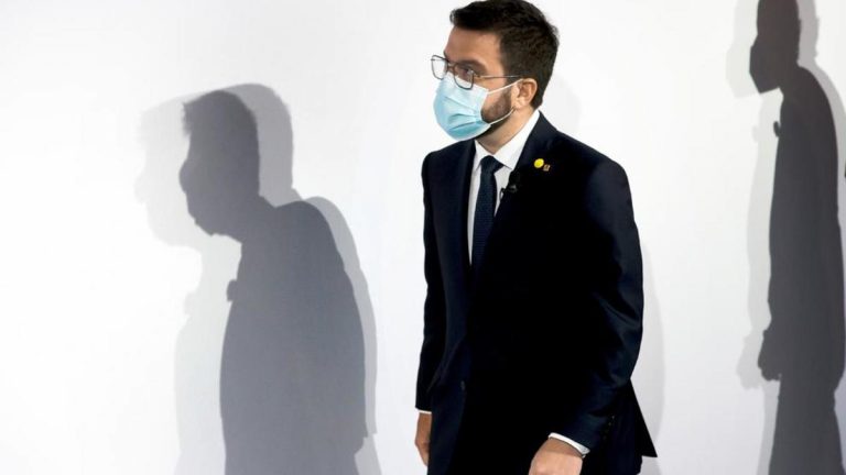 Aragonés defiende que el Govern vaya a actos con el Rey