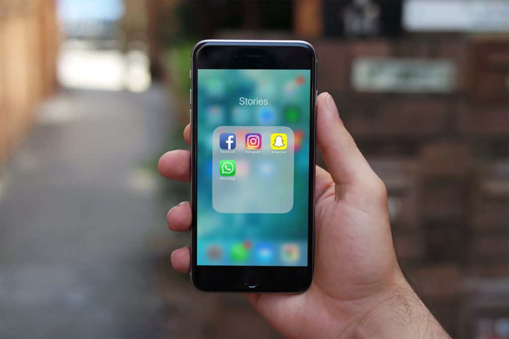 ¿Qué son las Historias (Stories) de Facebook e Instagram?