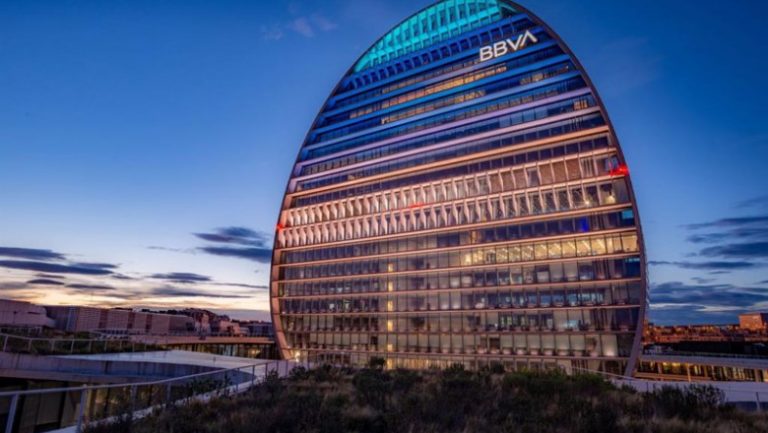 BBVA y sindicatos se acercan a un acuerdo sobre el ERE