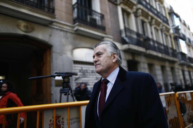 Bárcenas trasladó al juez sus sospechas de que lo envenenaron en la cárcel