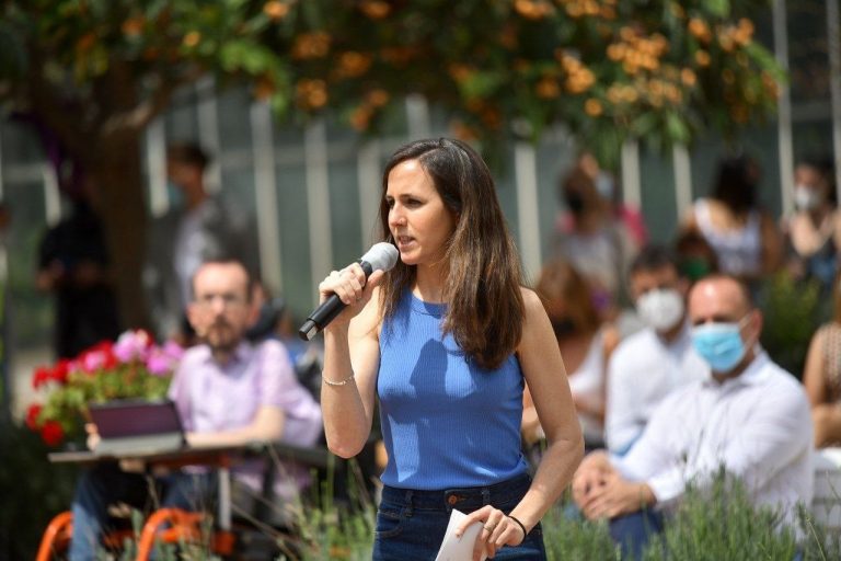 Belarra pide volcarse con los movimientos sociales para crecer