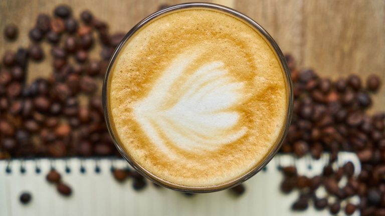 Café: trucos para una decoración de la espuma y presentación de ‘10’