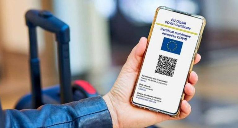 Canarias lanza la aplicación móvil para solicitar el 'certificado covid' de la UE