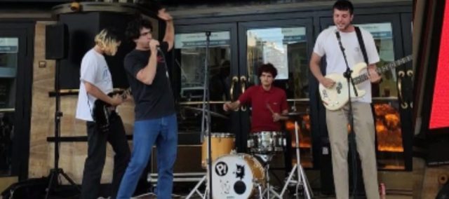 Carolina Durante regresan con 'Famoso en tres calles' 1 Carolina Durante Famoso en tres calles