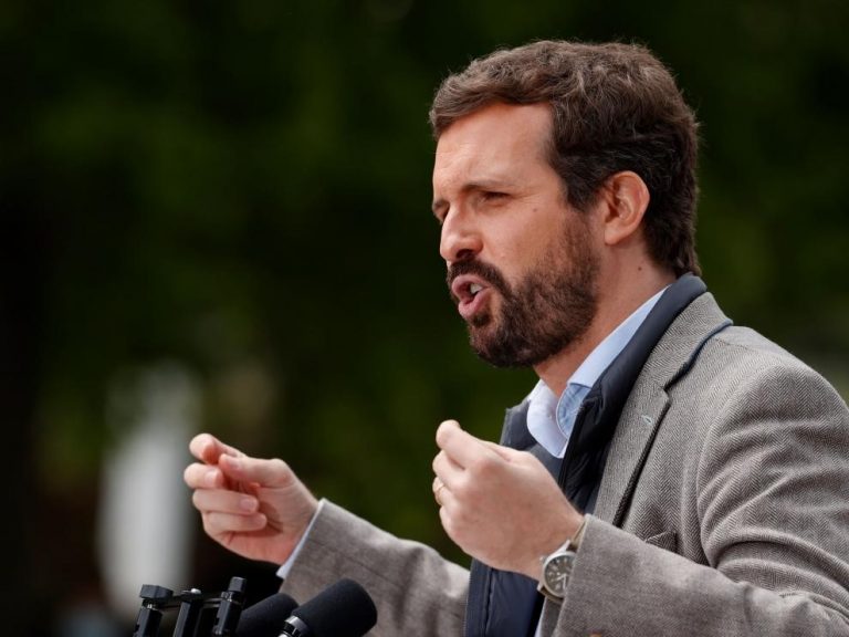 Casado reta a Sánchez a explicar por qué quiere ''vender'' la unidad de España