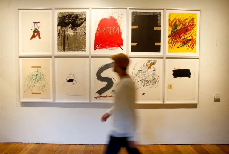 Chillida Leku abre al público 'Tàpies en Zabalaga', la primera muestra de un artista invitado