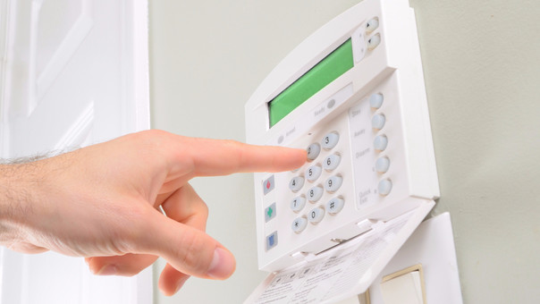 Cofidis, Securitas Direct... Sistemas de alarma baratos que merecen la pena para dejar tu casa protegida