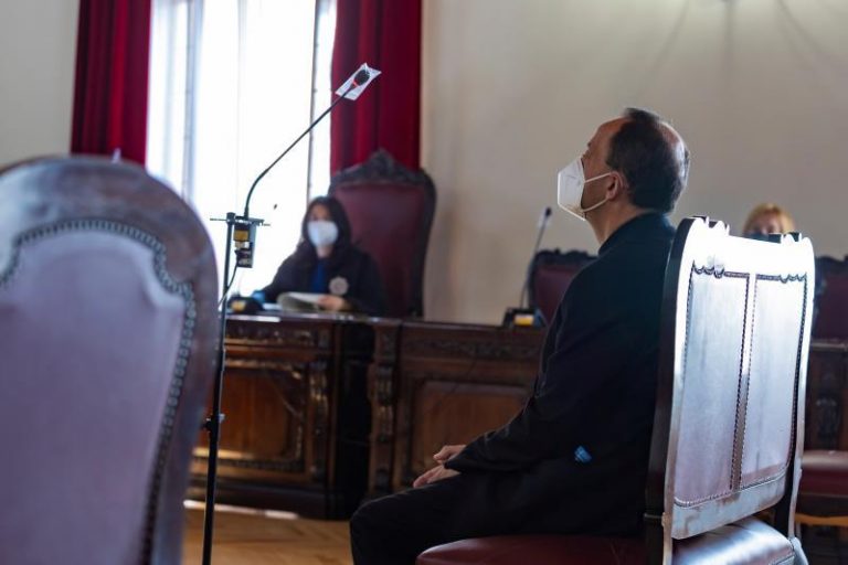 Comienza el juicio contra el sacerdote de Talavera acusado de abusos a una menor
